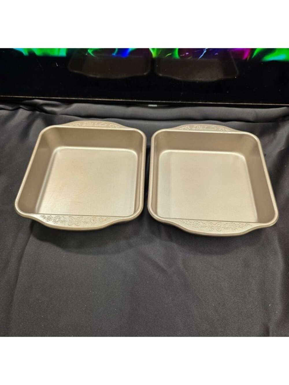The Pioneer Woman Grey Nonstick Square Baking Pans - Set of 2 (8x8)